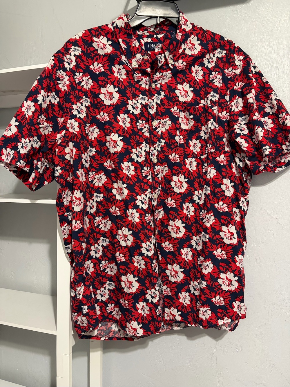Chaps Men's Red and White Floral Short-Sleeve Button-Down Shirt